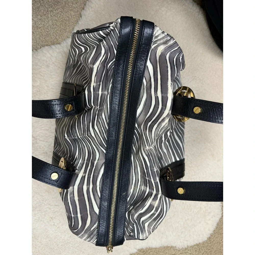 Tory Burch‎ Zebra Stripe Satchel Shoulder Bag Leather Trim Gold Logo Y2K Style